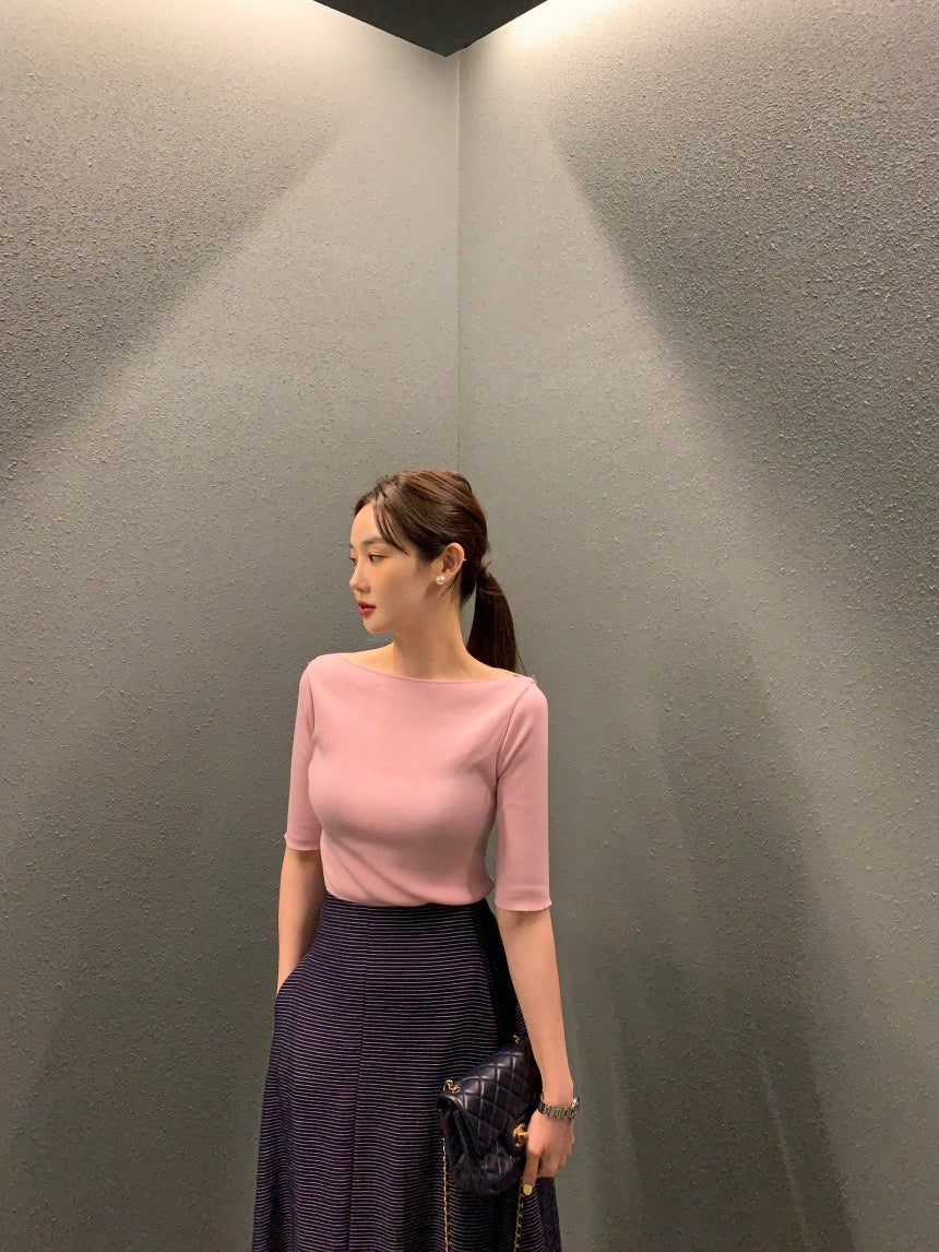Korean-style mid-sleeve knit top