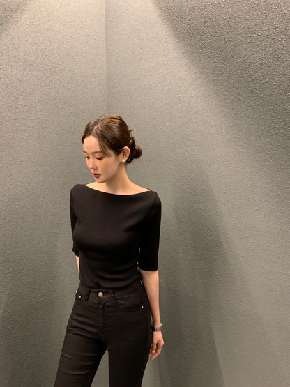 Korean-style mid-sleeve knit top