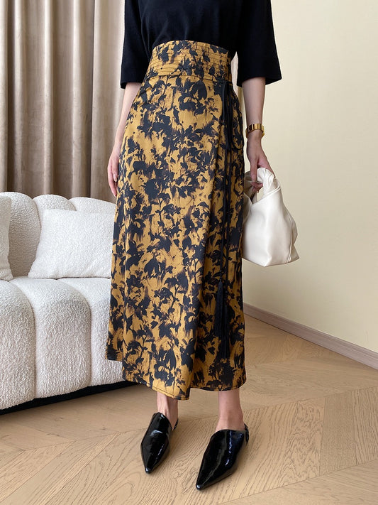 水墨画のミディスカート