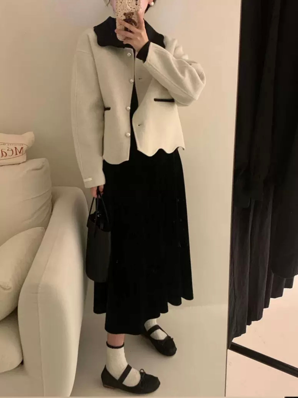 花花翻領羊絨外套