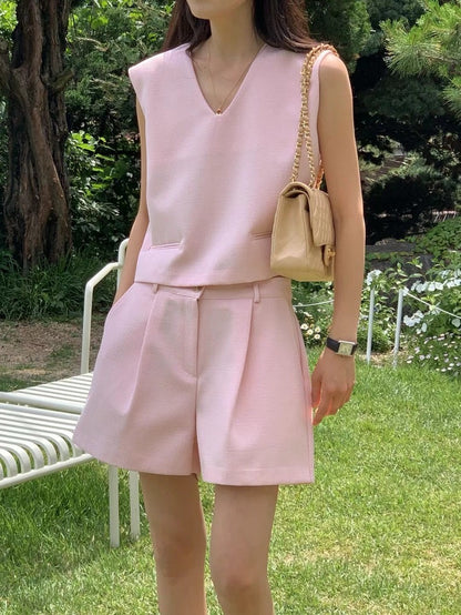 Vネックショートパンツセット