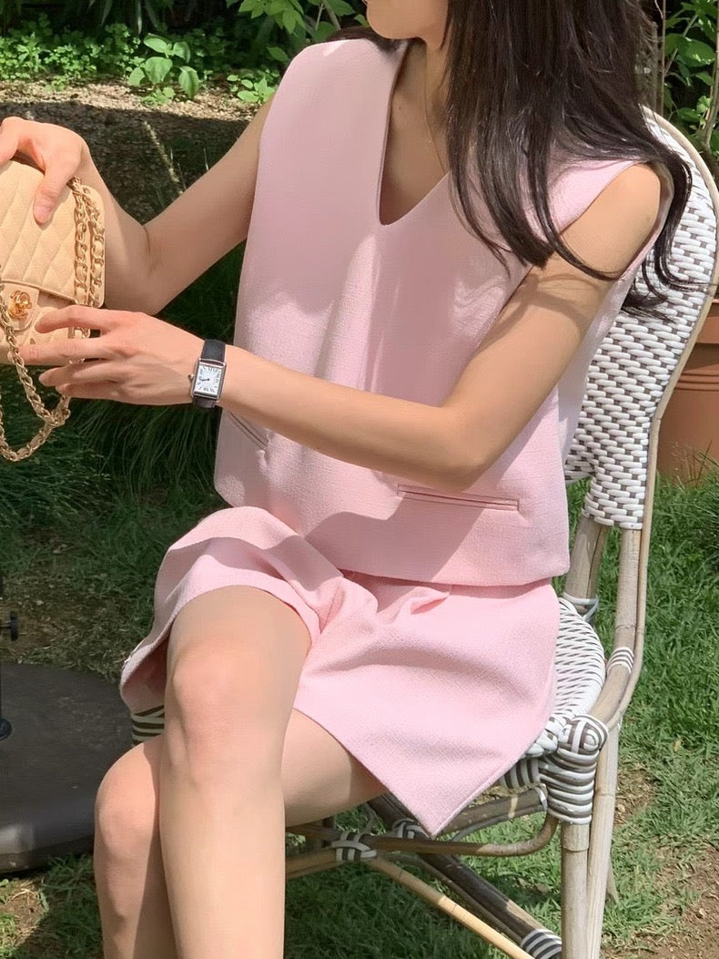 Vネックショートパンツセット