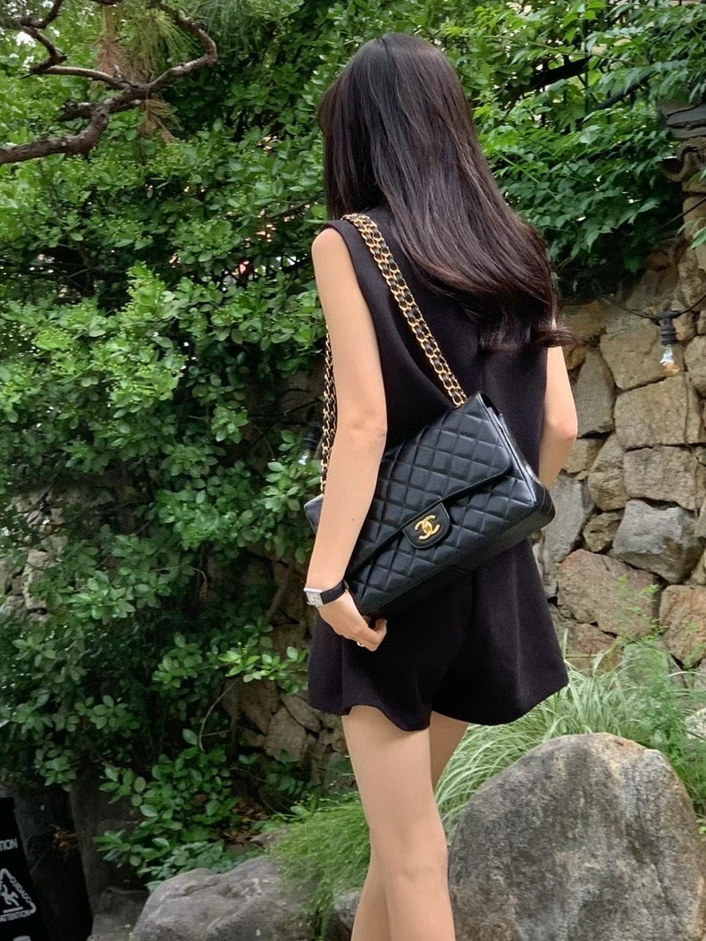 Vネックショートパンツセット