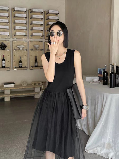 編み糸Uネックタンクトップロングスカート