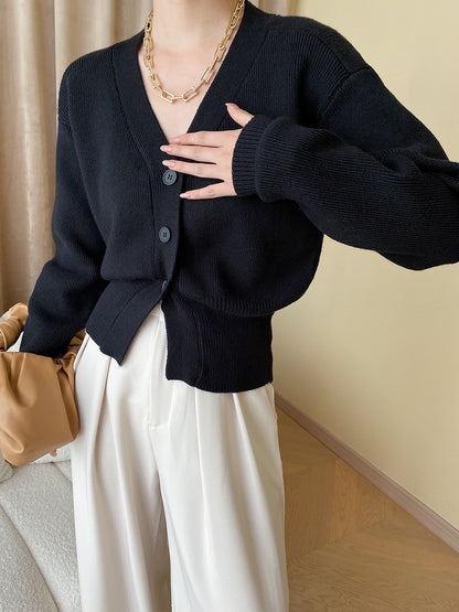 Waist-cinching knit cardigan