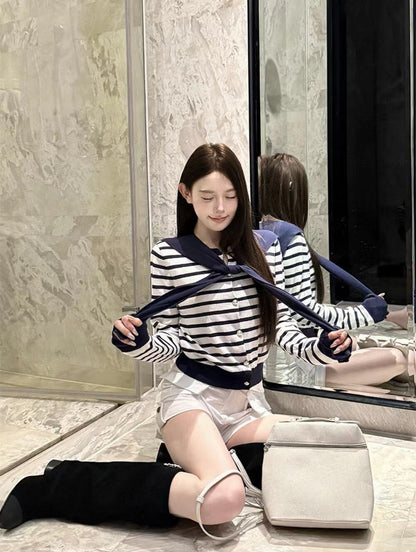 Design-Savvy Colorblock Knit Cardigan