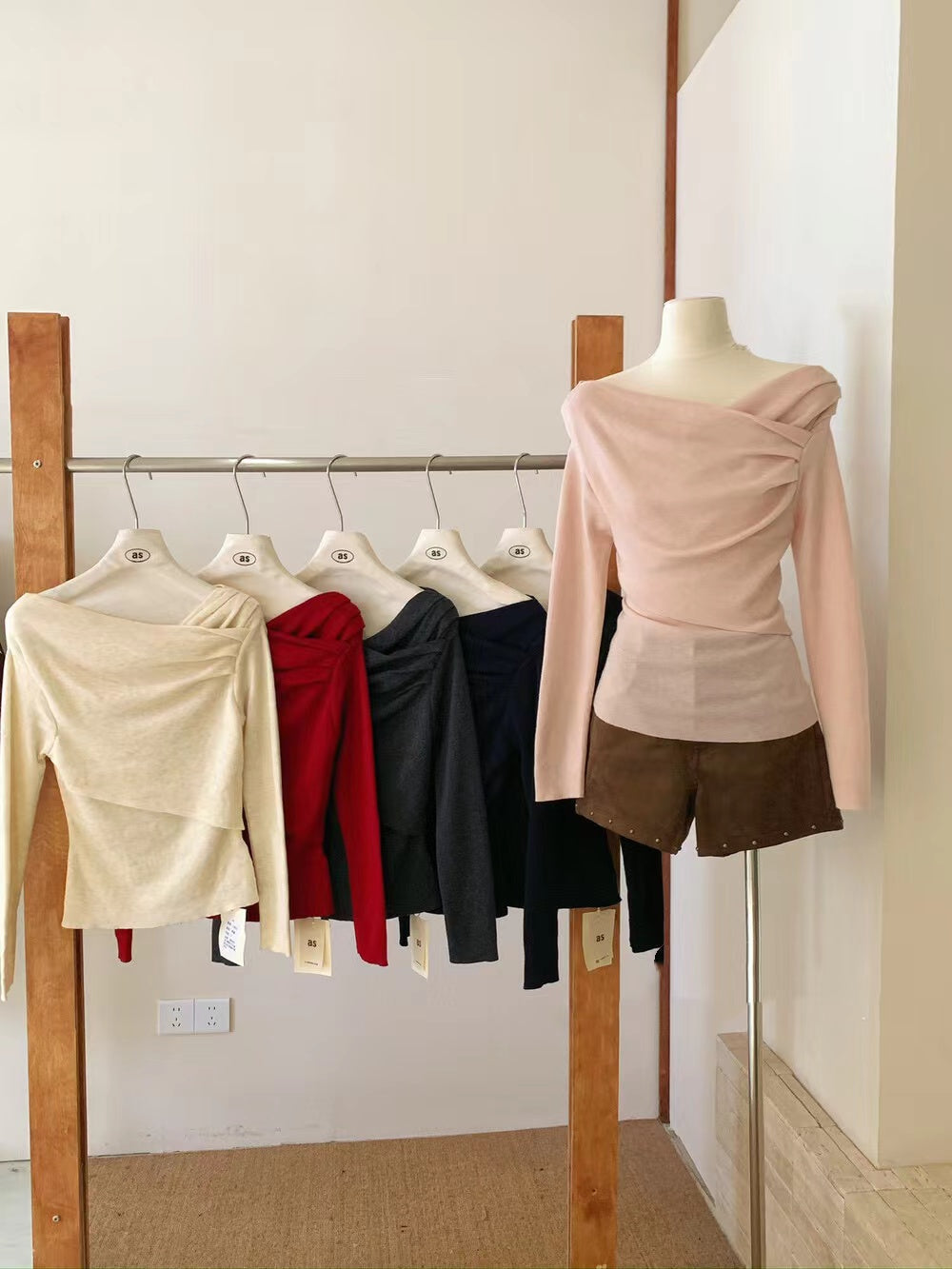 Crossed Irregular Off-Shoulder Knit Top