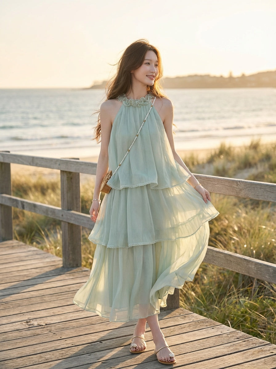 レースホルターネックティアードワンピース