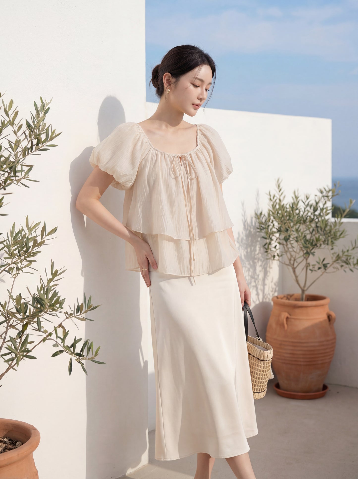 ダブルフリルパフスリーブブラウス