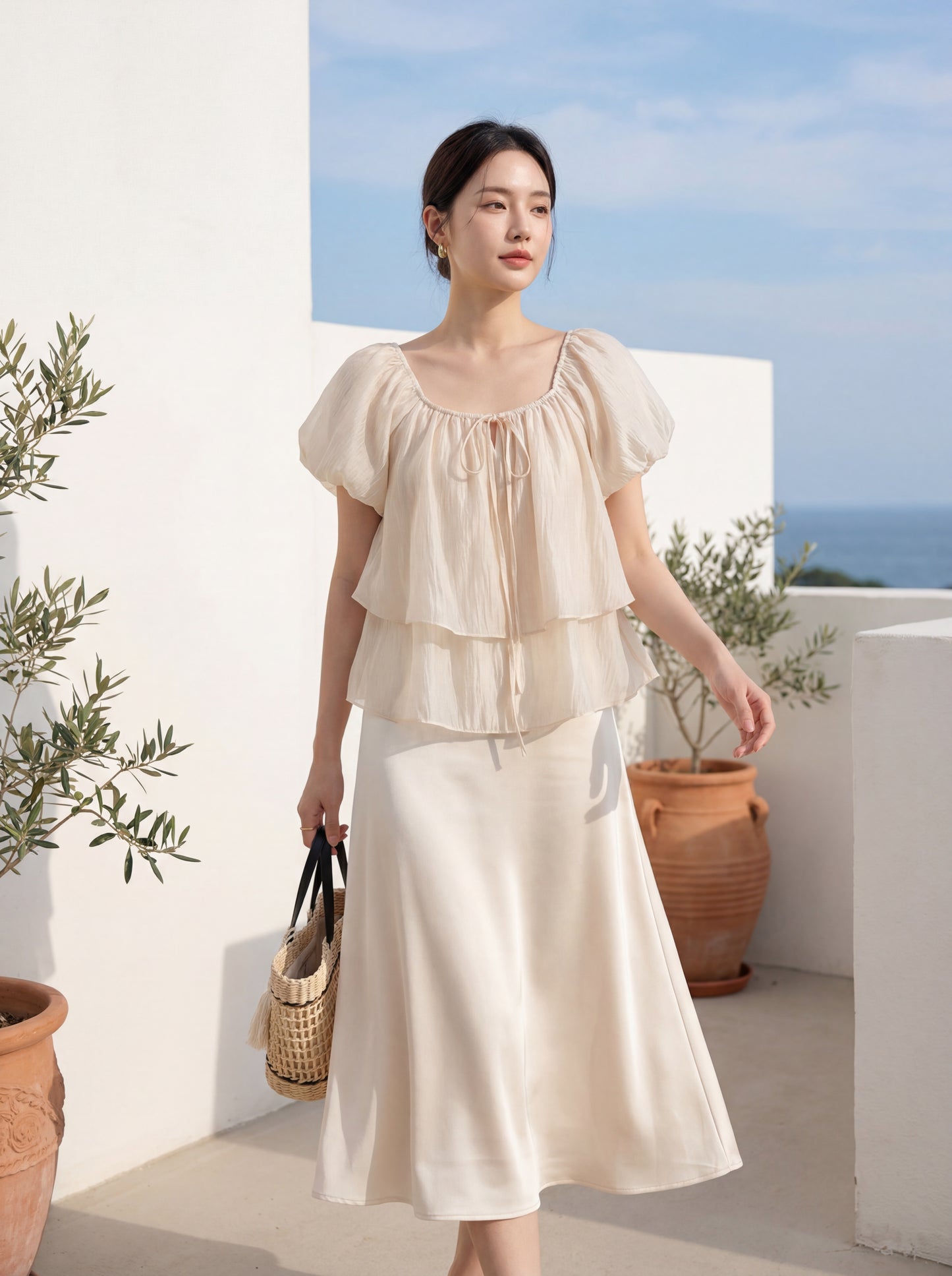 ダブルフリルパフスリーブブラウス