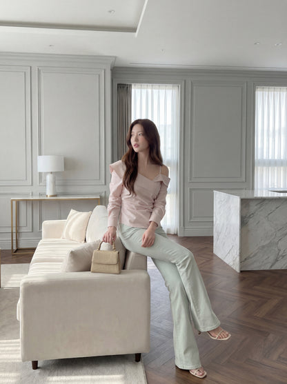 不對稱交叉領露肩小衫