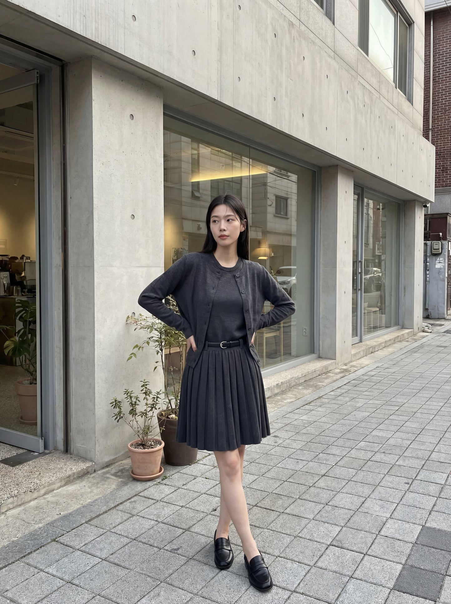 長袖針織開衫＋背心壓褶連身裙套裝