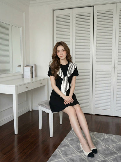 法式條紋披肩連身裙