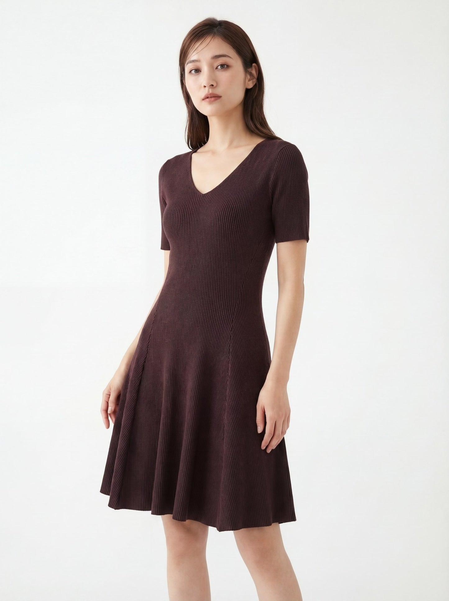 V領短袖針織連身裙