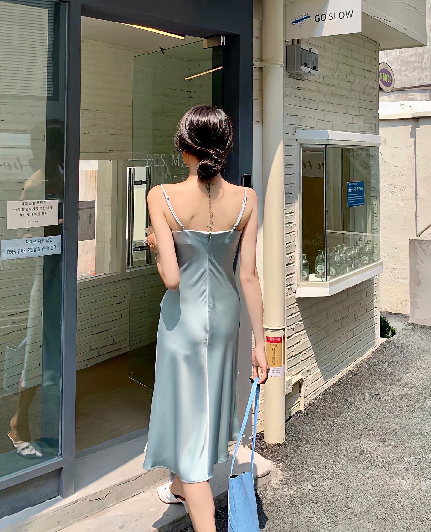 シルクワンピース