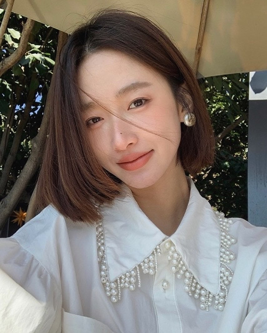 Pearl-embellished Collared Blouse